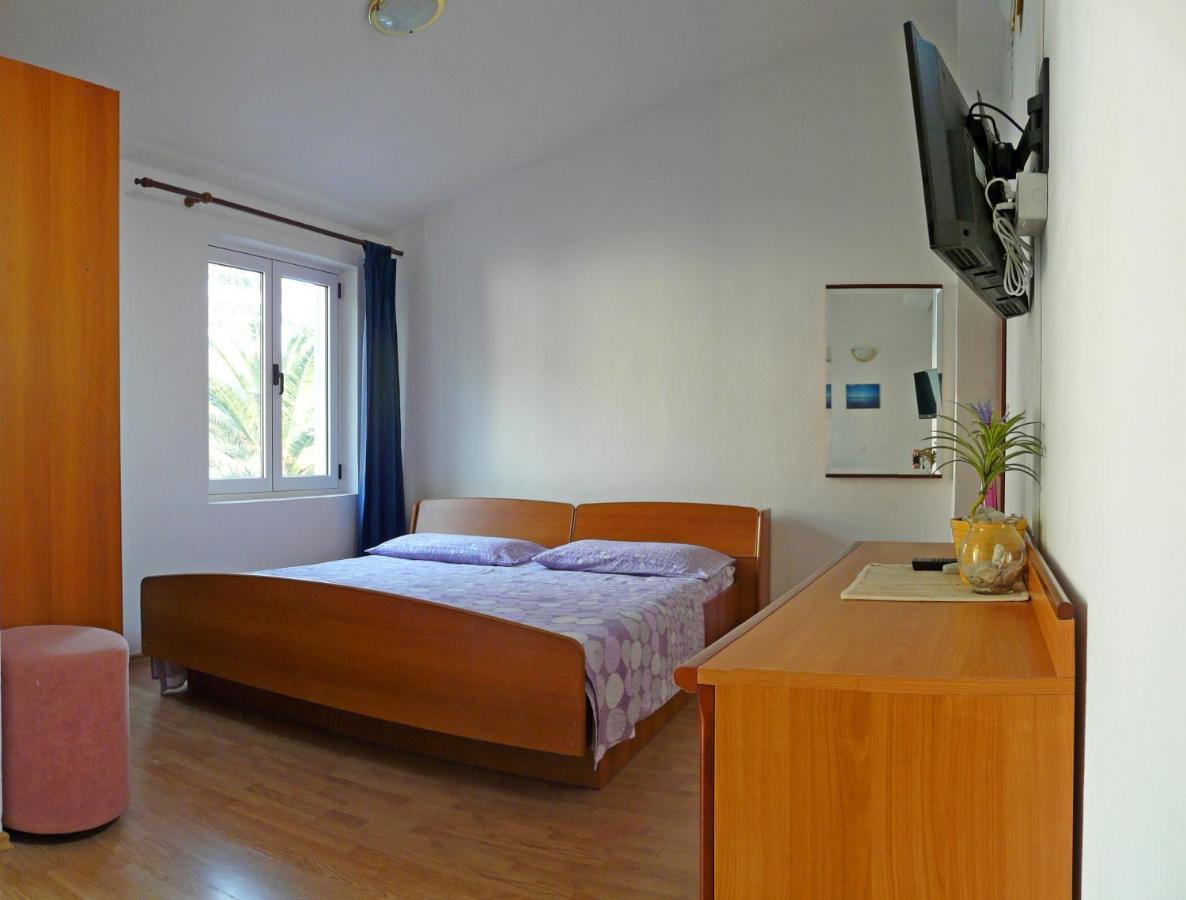 Apartments By The Sea Drvenik Donja Vala, Makarska - 6756 Ngoại thất bức ảnh